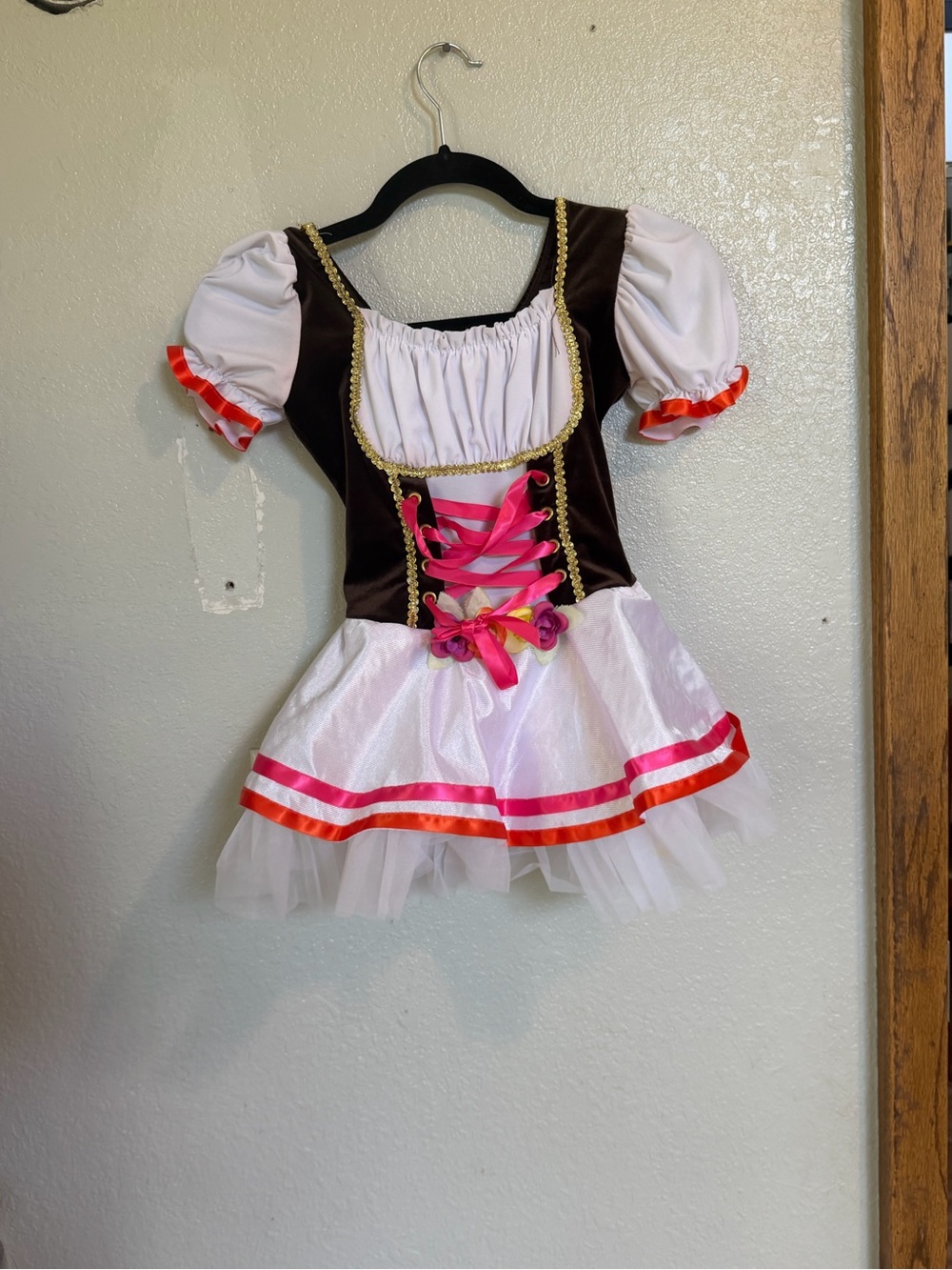 Brown Flower White Skirt with Laces and Hair Piece - Dance Costume
